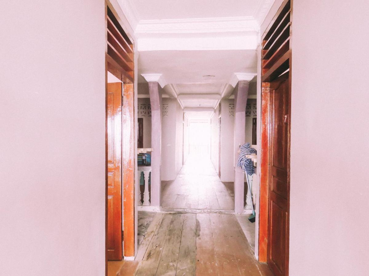 Ferienwohnung Raffiel Nias Lagudri Exterior foto